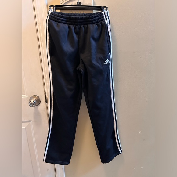 Adidas pants - Picture 1 of 3